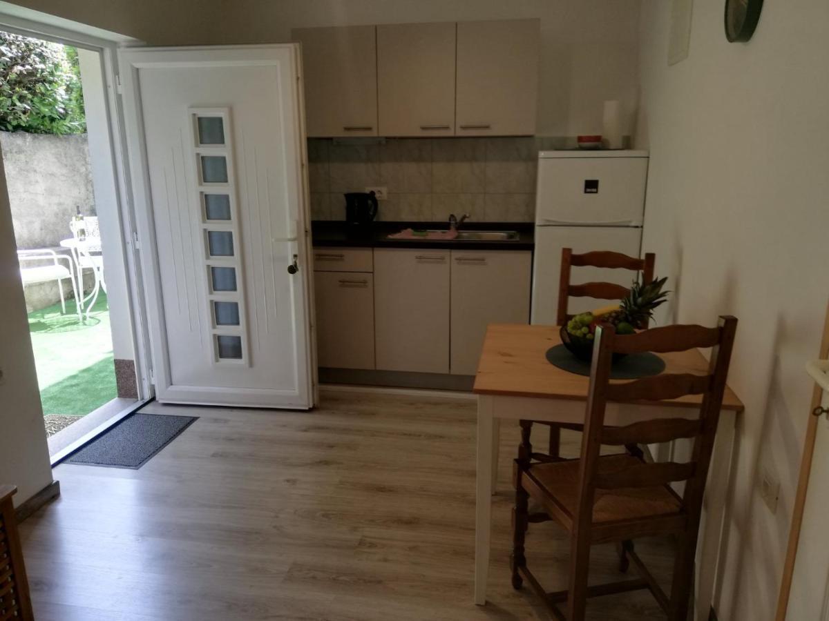 Apartments Maks Kraljevica Extérieur photo