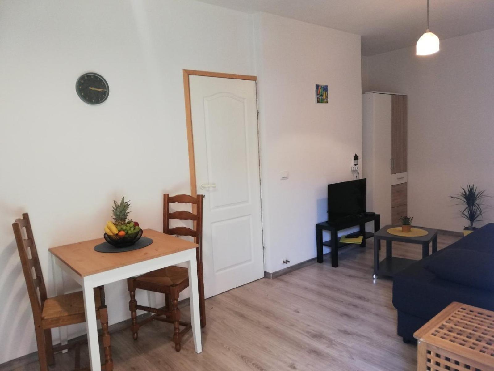 Apartments Maks Kraljevica Extérieur photo